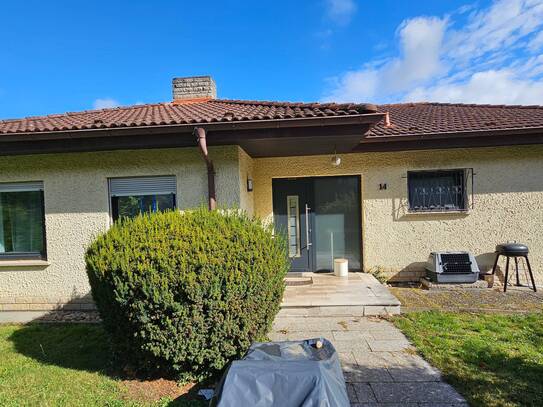 Bungalow mit Einliegerwohnung - vielseitig nutzbar, kompakter Garten