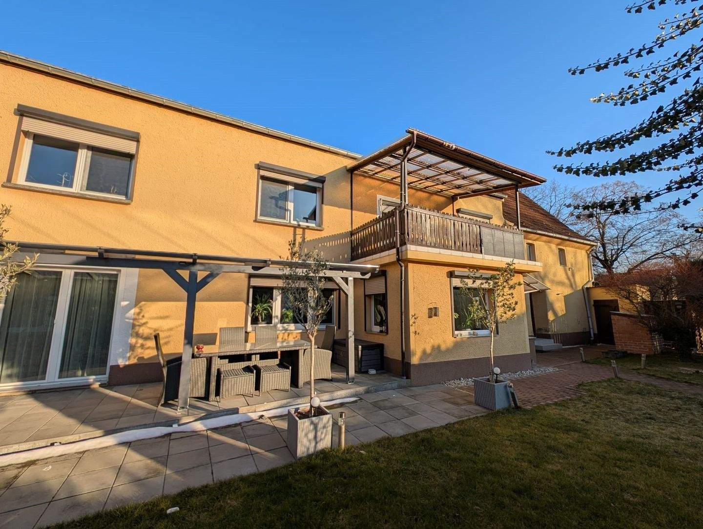 Immobilie in Sandersdorf-Brehna - Platz für die ganze Familie: Viel Fläche, hochwertige Ausstattung, weiteres Ausbaupotenzial - Bild 0