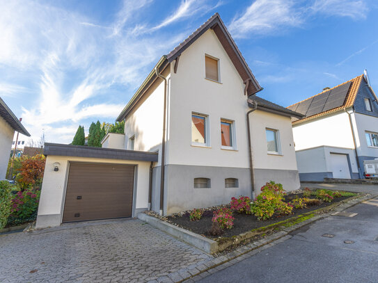 Menden Hüingsen - Freistehendes EFH in ruhiger Nebenstraße mit Garten und Carport