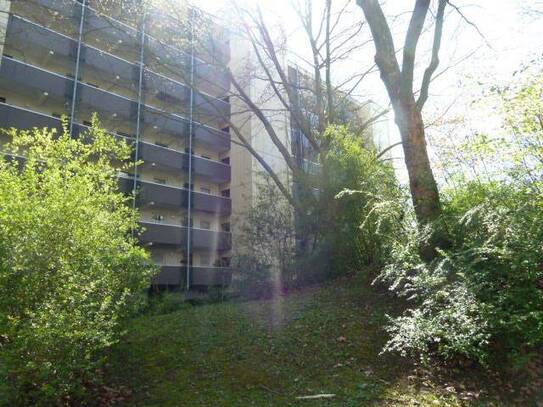 Jetzt zugreifen: 2.-Zi.-Whg. mit Balkon und Tageslichtbad nah am NWZ!