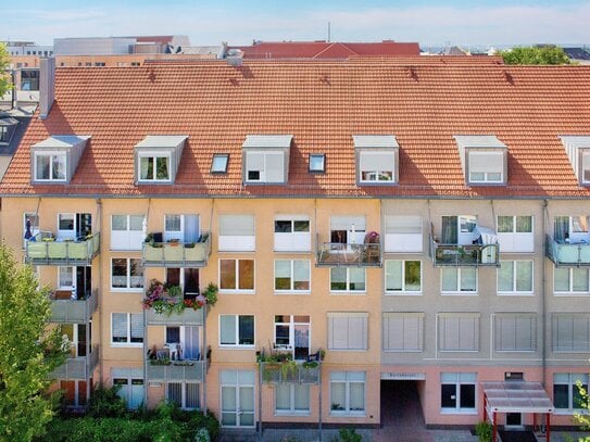 schöne 1-Zimmer-Single-Wohnung mit Dusche in zentraler Lage in der Hallenser Altstadt!