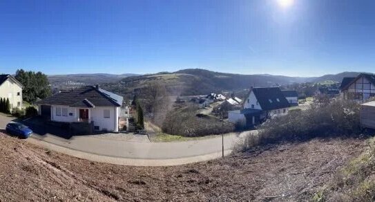 Wunderschönes Grundstück in bester Lage von Saarburg mit Weitblick