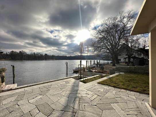 Leben direkt am Wasser geniessen im Neubau Rheingut