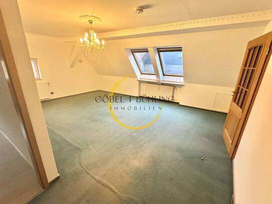 Geräumige Maisonette mit großer Dachterrasse, Einbauküche und Blick auf die Osterburg