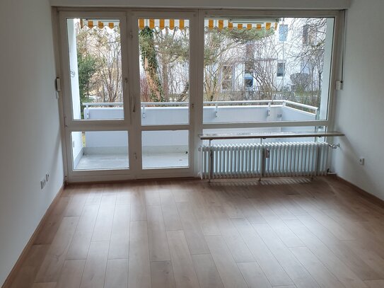 Helles Einzimmer-Appartement in ruhiger, exclusiver Lage in Bogenhausen