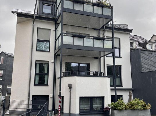 Zentrale 4 Zimmerwohnung mit Balkon im Neubau