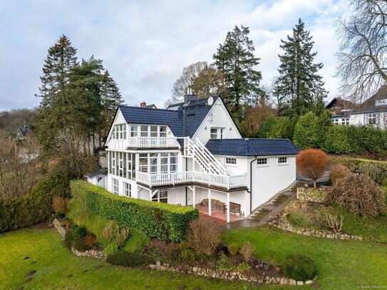 Top modernisiertes Einfamilienhaus mit Blick in die Natur