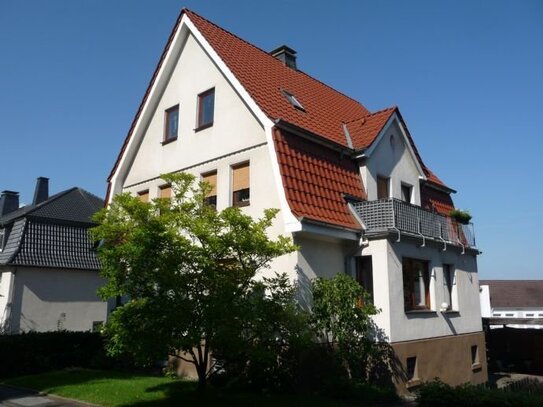 **2 Zimmer-Wohnung mit eigenem Gartenanteil in Neheim**