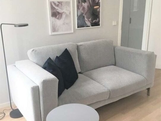 Neu Renovierte Altbauwohnung Altbauwohnung 2 Zimmer Wohnung Balkon Einbauküche -Altbauwohnung