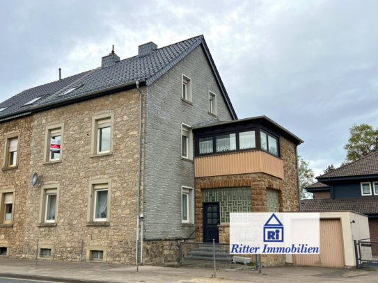 Ritter Immobilien e.K.: Großzügiges Ein- bis Zweifamilienhaus mit Garage in Stolberg-Mausbach!