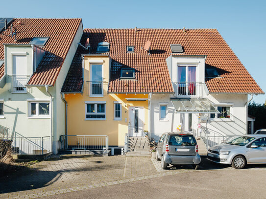 Ein zuhause mit viel Platz für Familien und solche, die es noch werden wollen.