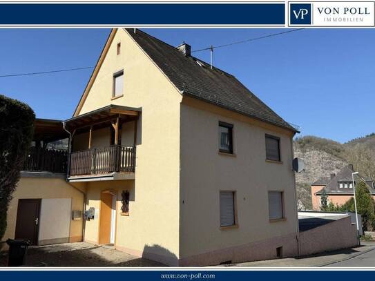 Ideal für Singles oder Paare!!! Erdgeschosswohnung mit, Wintergarten, Einbauküche und Garage!!!
