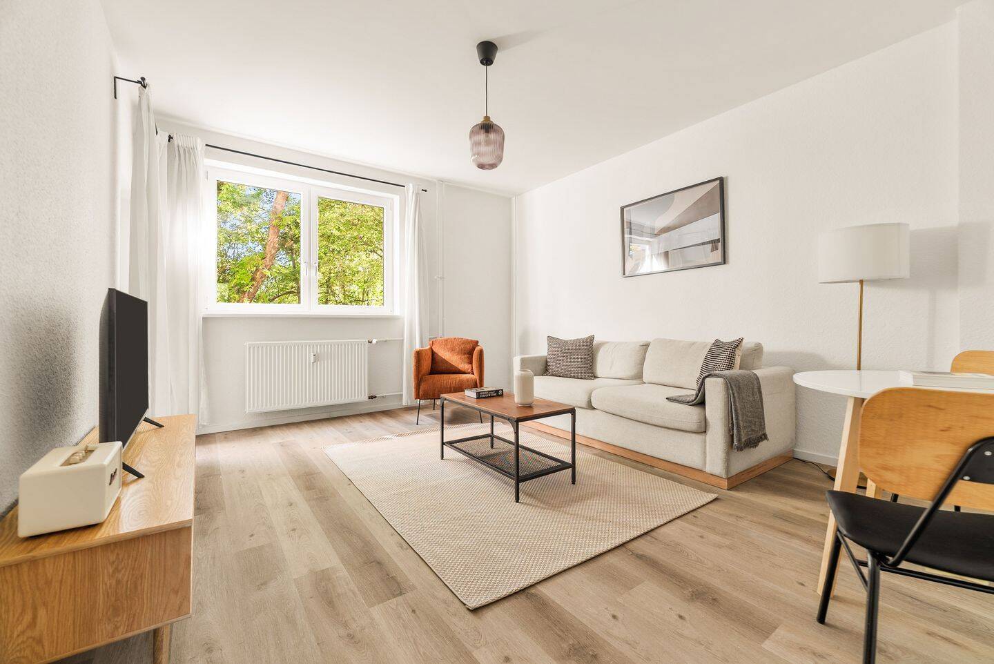 Wunderschöne 2-Zimmer-Wohnung mit Balkon in Kreuzberg - voll möbliert - Foto 1