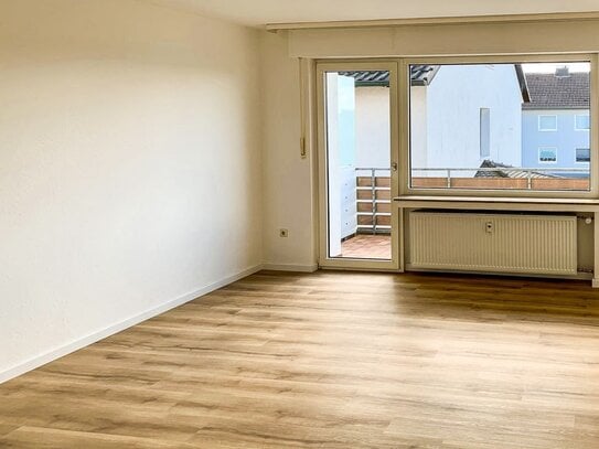 Single-Wohnung mit Balkon