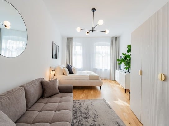 Modern möblierte 2-Zimmer-Wohnung mit Arbeitsraum im Stadtteil Wedding