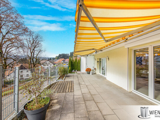 Sanierte Eigentumswohnung mit eigenem Garten und Terrasse, Einbauküche und Kaminofen inklusive