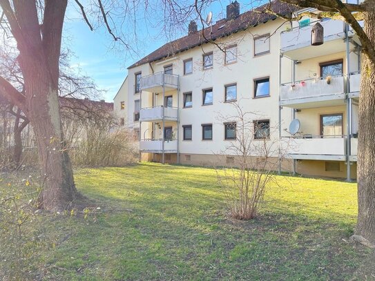 Sehr helle, großzügige und ruhige 2 Zi.-Whg. mit Tageslichtbad und Süd-Balkon direkt am Zentrum