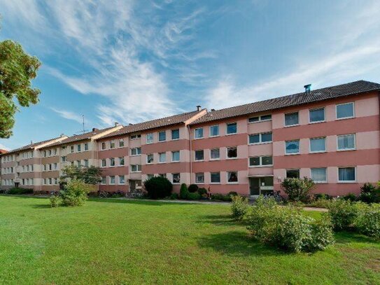 Aufgepasst! Schöne 4-Zimmer-Wohnung mit Balkon zu vergeben!