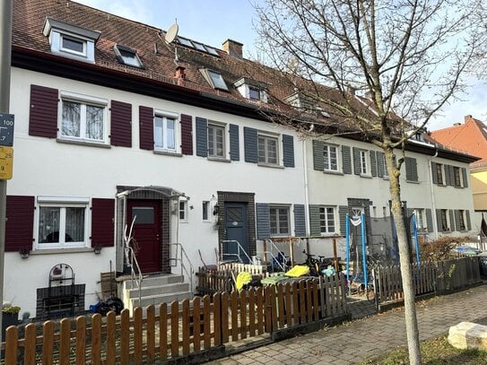 Kleines Reihenmittelhaus mit Westgarten in sehr beliebter und zentrumsnaher Lage von Erlangen