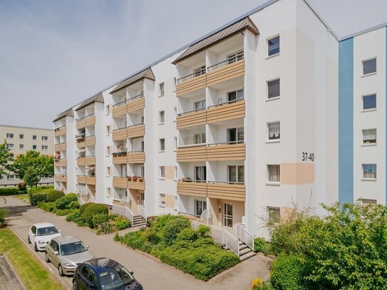 Provisionsfrei: vermietbare 2-Raumwohnung mit Balkon u. Stellplatz