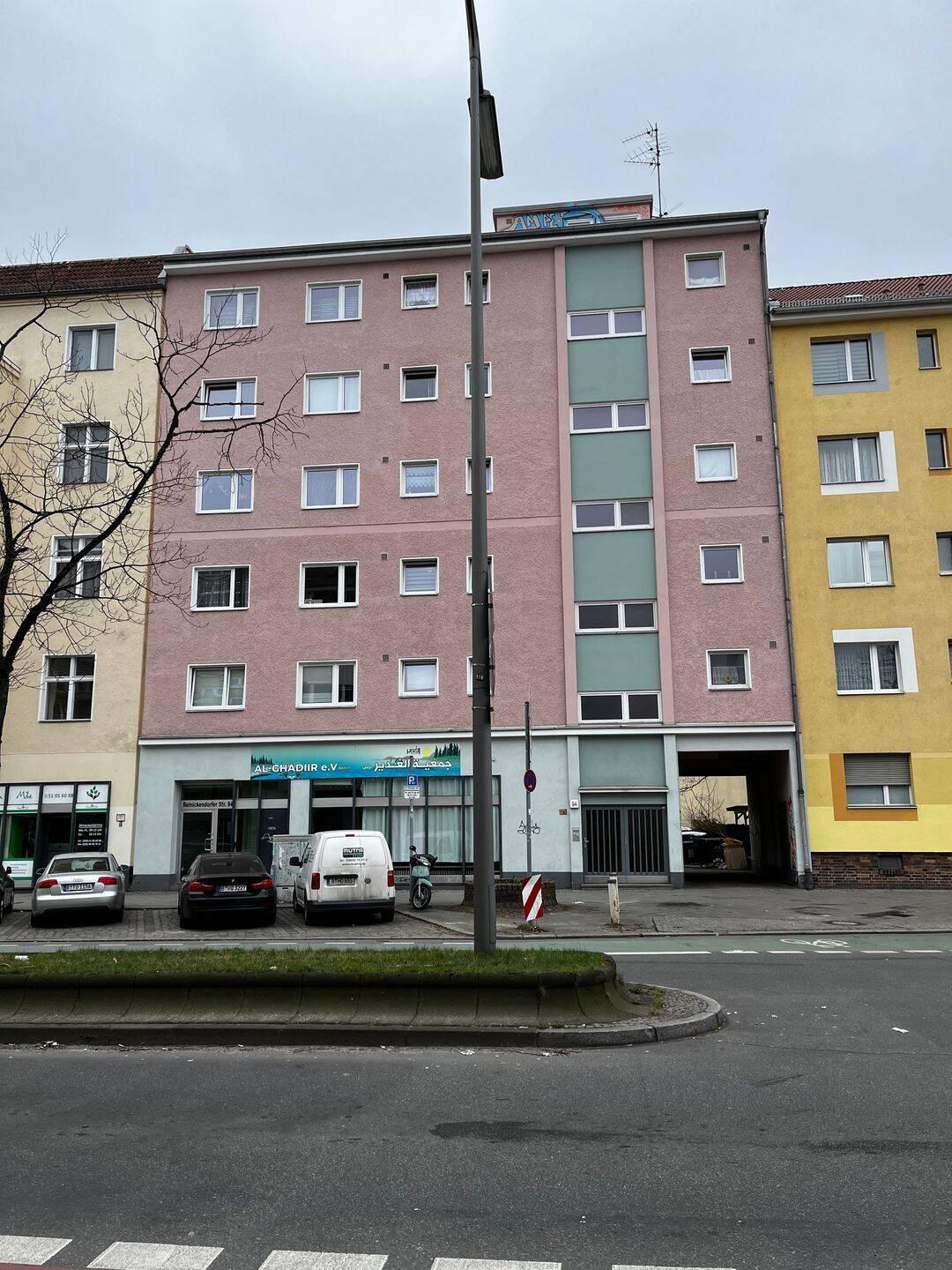 helle 1-Zimmer-Wohnung mit Balkon - Photo 1