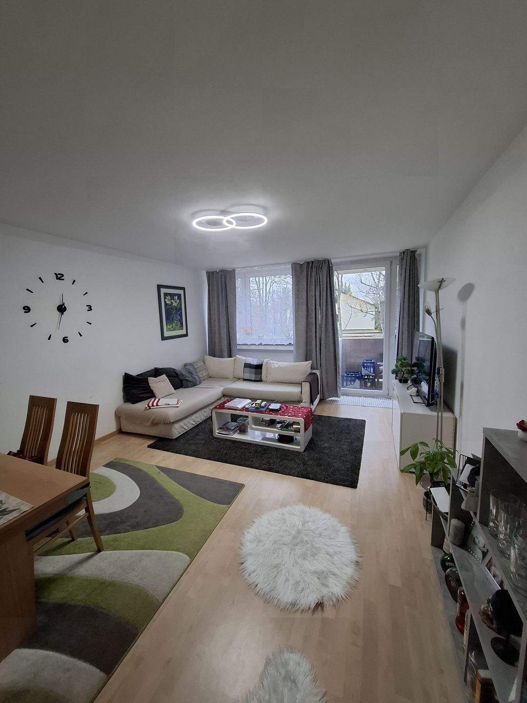 3-Zimmer-Etagenwohnung mit Balkon, Lift und Tiefgaragenstellplatz inklusive