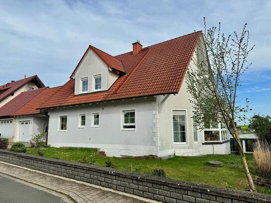 Großes EFH mit Garage und Carport in Schlüsselfeld-Thüngfeld...Viel Raum für Ihre Familie