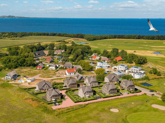 Zwischen Golfplatz und Yachthafen! Großzügiges Baugrundstück in Lohme auf Rügen