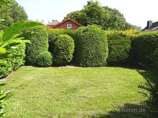 Innenstadt: Oberwohnung mit Garten und Balkon