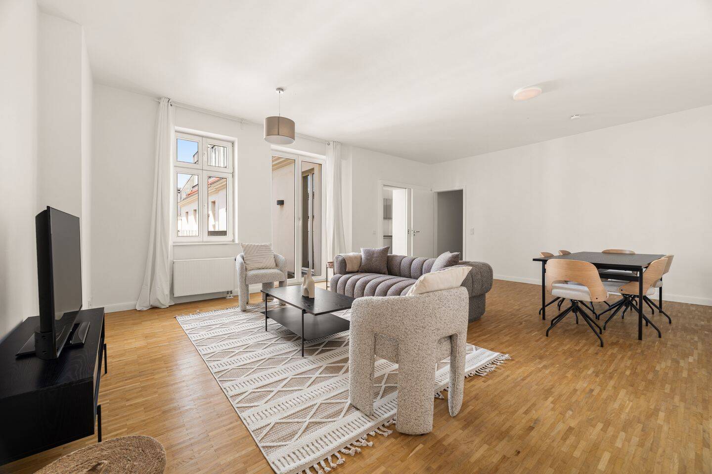 Wunderschöne 3-Zimmer Wohnung in Mitte - voll möbliert - Foto 1