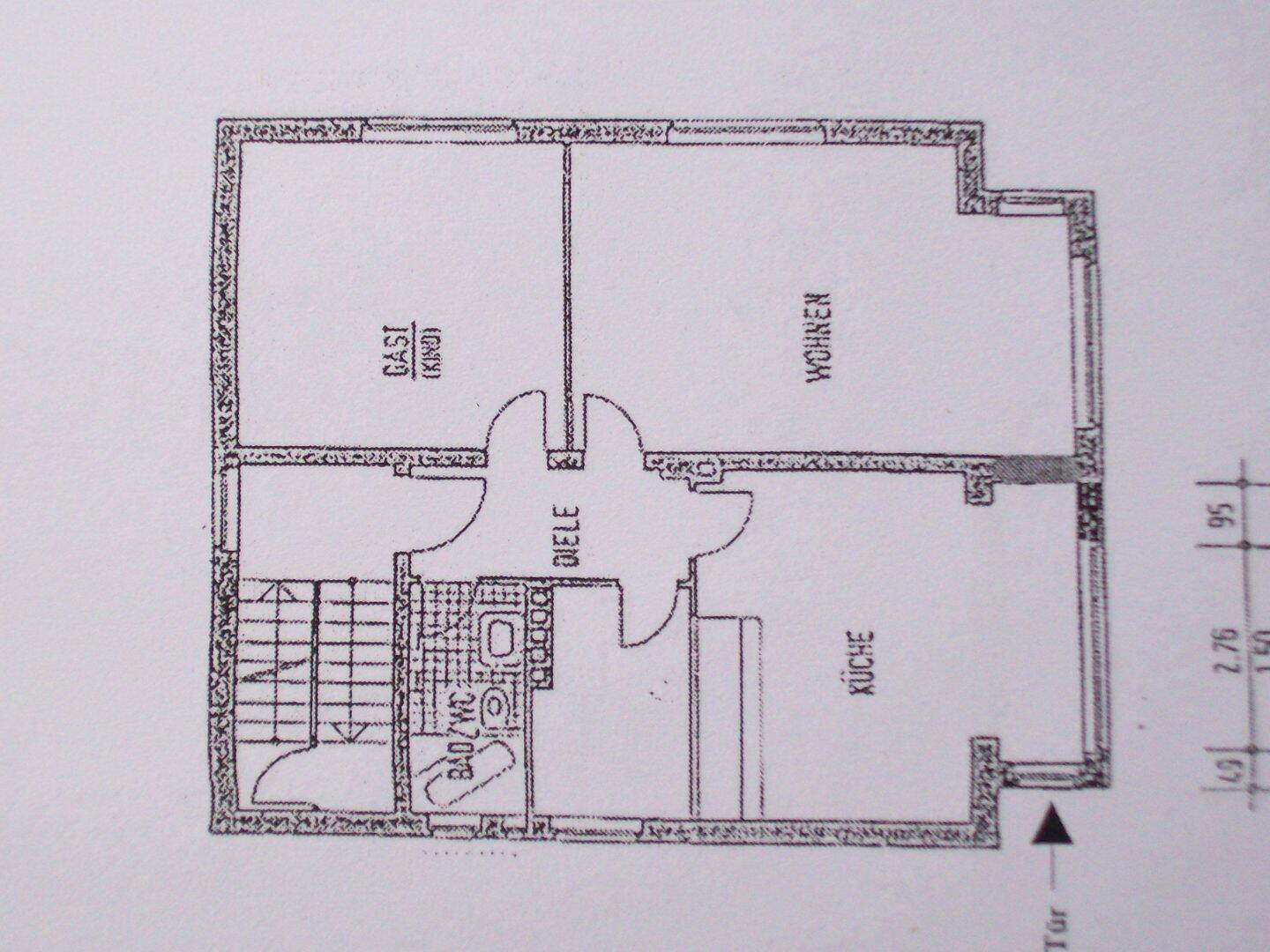 Helle und schöne Wohnung in ruhiger Seitenstraße - Photo 1
