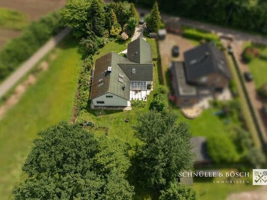 Großzügiges Haus in Toplage von Pinneberg mit eigenem Wald