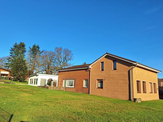 EFH mit Einliegerwohnung auf einem schönen Grundstück