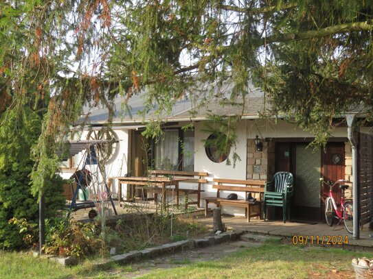 Sanierungsfähiges Einfamilienhaus in Berlin-Köpenick nahe Wald und Wasser