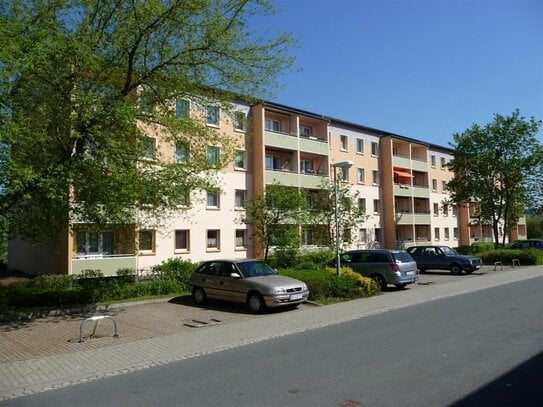 lichtdurchflutete helle 4-Raum-Wohnung in Saalfeld mit Balkon und Stellplatz