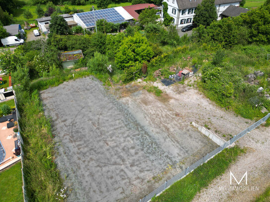 +++ RESERVIERT +++ Erschlossenes Baugrundstück mit Weitblick und vielfältigen Nutzungsmöglichkeiten