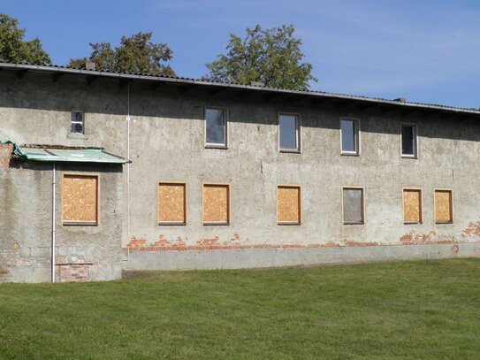 Mehrfamilienhaus (Handwerkerobjekt) in schöner Oderbruchlandschaft wartet auf neuen Eigentümer