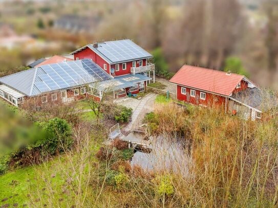 Traumhaus mit Schwimmteich für Individualisten, Mehrgenerationenwohnen oder Freiberufler