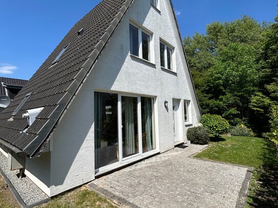 Traumhaftes Ferienhaus an der Wurster Nordseeküste mit Zugang zur Wasserlöse