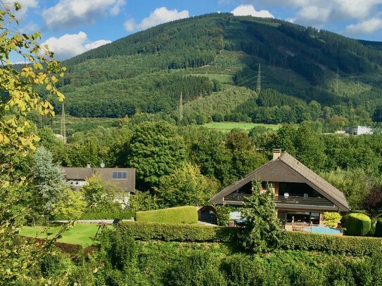 Exklusives Ein-/ Zweifamilienhaus in bester Lage, 270 m², Energieeffizientzklasse A, Plettenberg / N