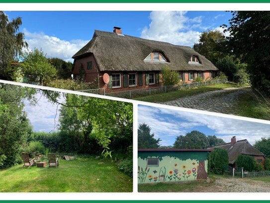 Reetgedecktes Einfamilienhaus in idyllischer Dorflage!