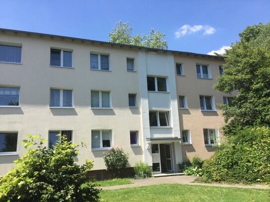 Angebot zum neuen Jahr: interessante 3-Zimmer-Wohnung mit Balkon