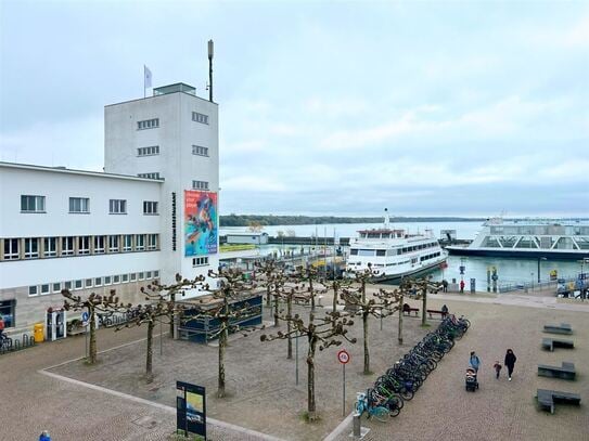 Großzügige Wohnung - Leben an der Uferpromenade