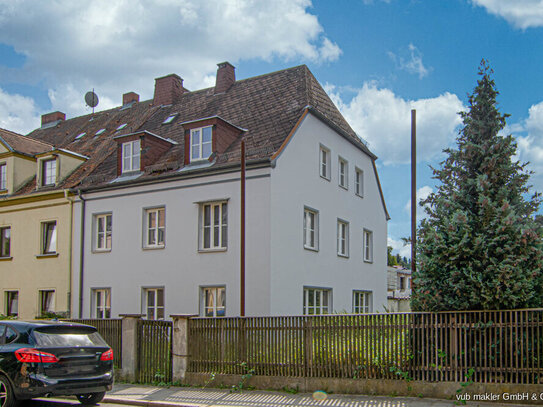 Dreifamilienhaus in Hof, zentrumsnah aber ruhig gelegen