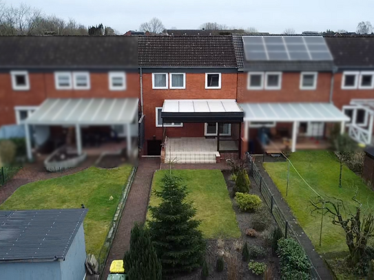 Reihenmittelhaus mit Stellplatz und Garage