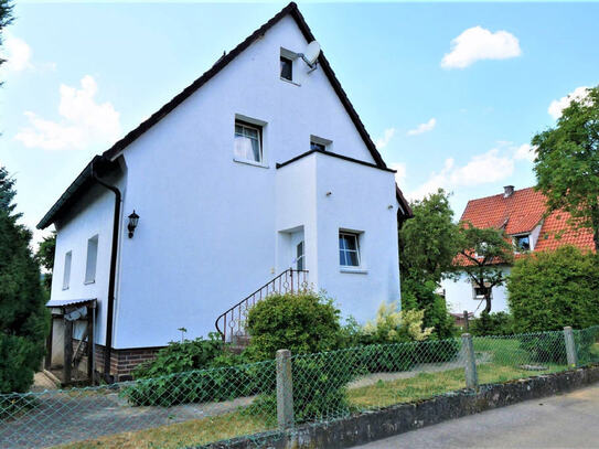 Preissenkung! Wohnhaus mit Doppelgarage und Garten in Bertelsdorf