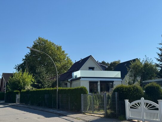 Wohntraum für Familien! Energieeffizientes EFH mit großem Garten und Dachterrasse.