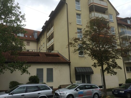 Nachmieter/in gesucht: Nürnberg-Johannis - Sandbergstraße 6 - Großzügige 2-ZW mit schöner Süd-Loggia