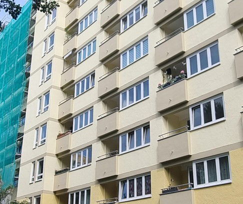 Bezugsfreie 1 Zimmer-Wohnung mit Balkon in guter Lage