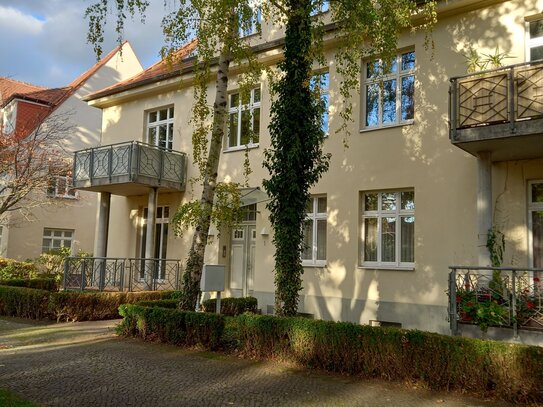 2- Raumwohnung mit Einbauküche im Villenviertel von Stendal